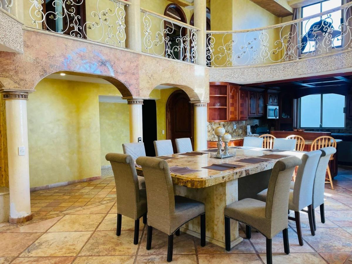 Luxury'S House Villa Rocky Point Exterior photo