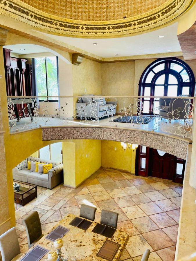 Luxury'S House Villa Rocky Point Exterior photo