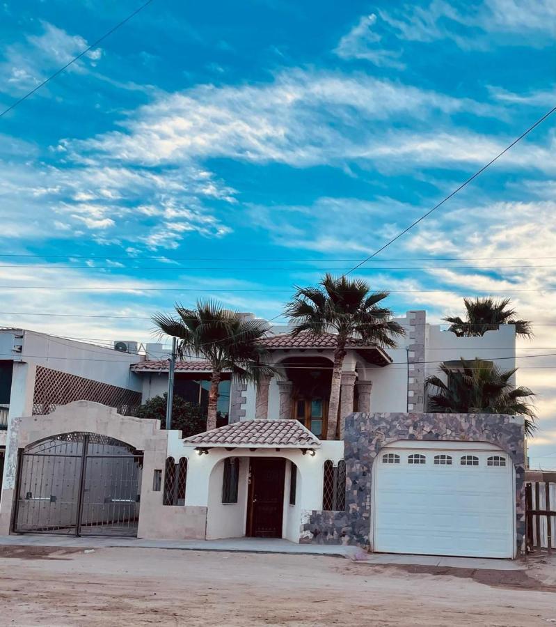 Luxury'S House Villa Rocky Point Exterior photo
